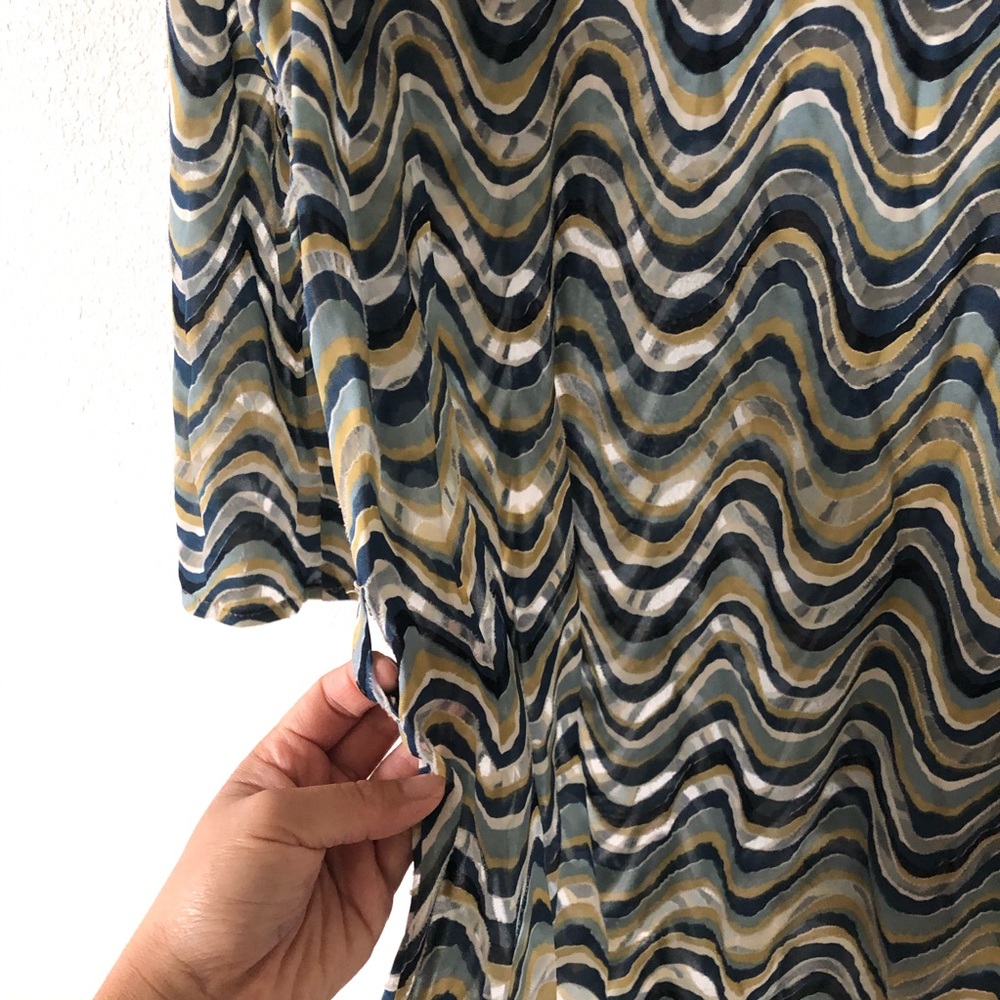 Wave Wavy Pattern Groovy Retro Tunic Vintage - image 3